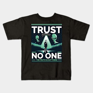 Trust No One - I Want to Believe Kids T-Shirt